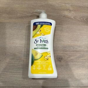 St. Ives Hydrating Body Lotion, Vitamin E and Avocado, 21 Fl Oz (Pack of 1)